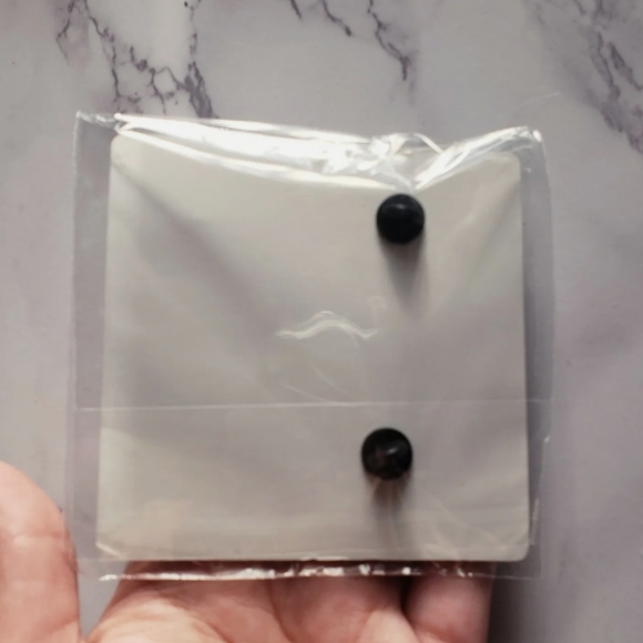 Girls Of Paper And Fire, Dress Pin, Blissfully, Novel Threads, Illumicrate - Picture 3 of 3